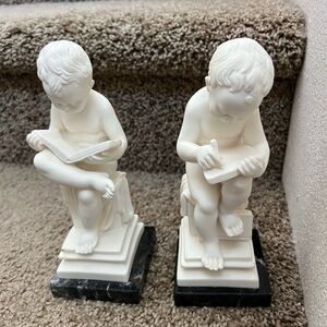 Gino Ruggeri Alabaster Marble Bookends Reading Boy & Writing Boy Italy Sculpture